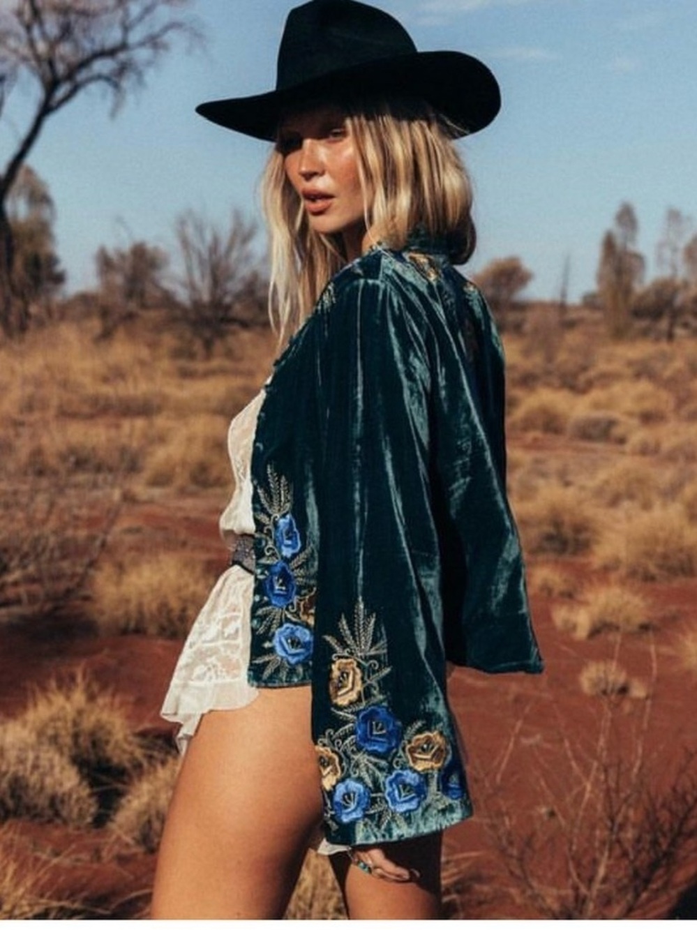 🌼CU Riders on the Storm Velvet embroidered jacket - Picture 2 of 11